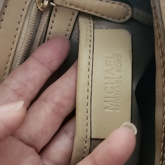 Michael Kors Metallic Signature Gold Shoulder Bag - Picture 7 of 13